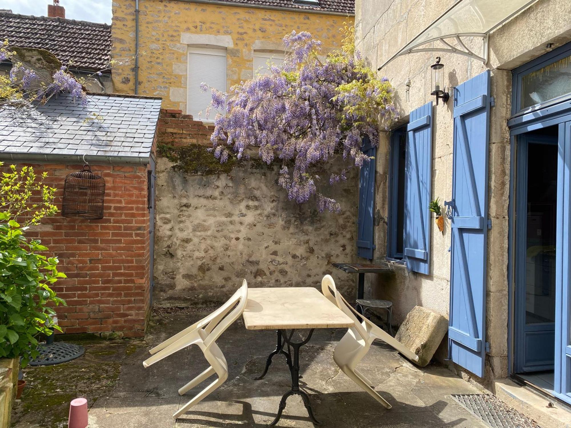 Maison De L Horloge Avallon Exterior foto